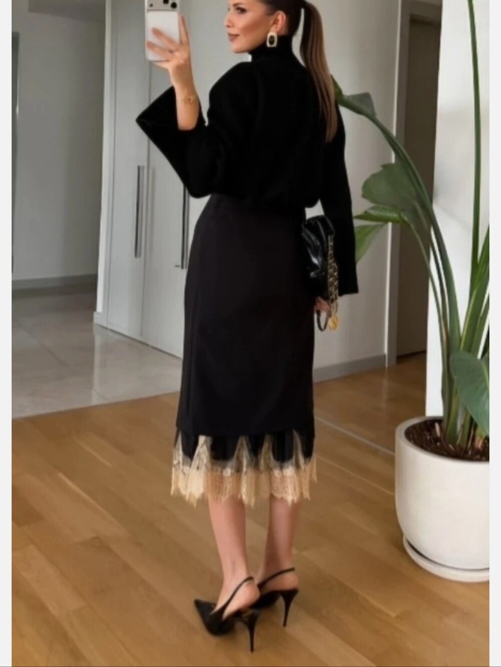 Zara Midi Skirt NWT Black Pencil Skirt With Lace Trim Size Large - Picture 3 of 15